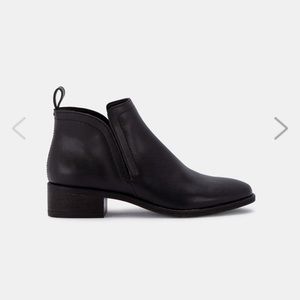 Dolce Vita Tivon Booties